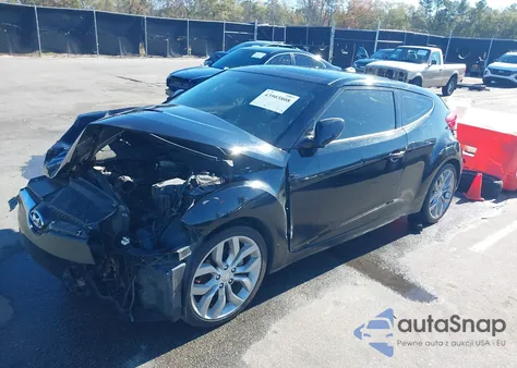 2012 Hyundai Veloster Base W/Red/Black z USA, uszkodzony, nr VIN KMHTC6ADXCU079050